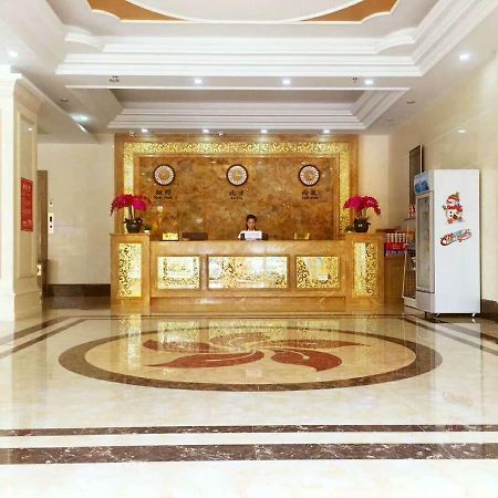 Longhui Business Hotel Huizhou  Zewnętrze zdjęcie