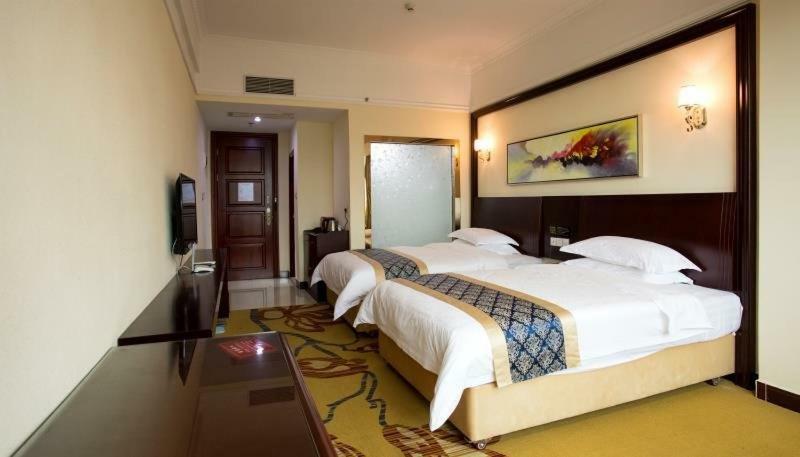 Longhui Business Hotel Huizhou  Zewnętrze zdjęcie